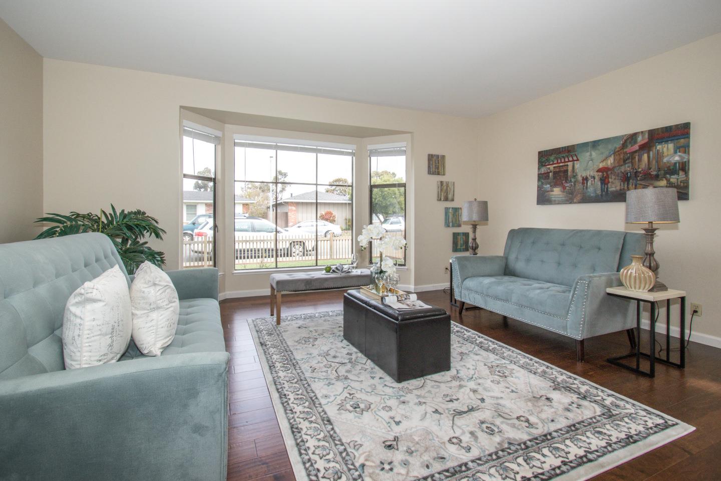 1371 Ribbon Street Foster City, CA 94404 - Photo 4 of 32 Gallery Image 4