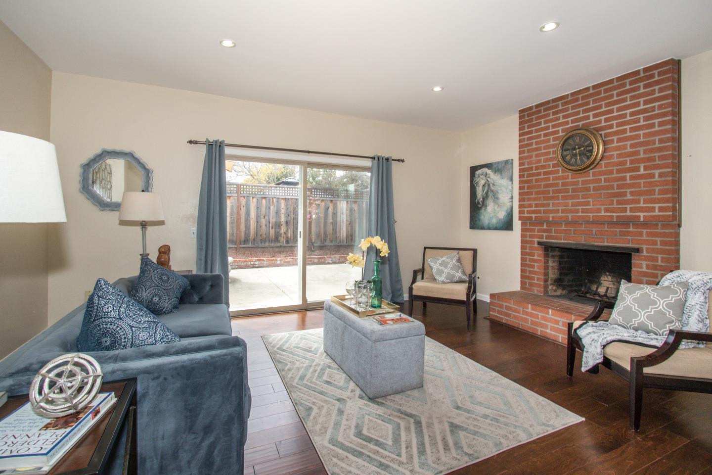 1371 Ribbon Street Foster City, CA 94404 - Photo 9 of 32 Gallery Image 9