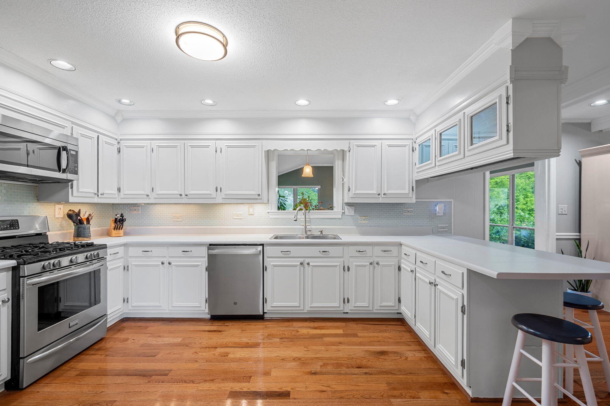 117 Rackham Road Hixson, TN 37343 - Photo 3 of 46 34-web-or-mls-DSC_0599