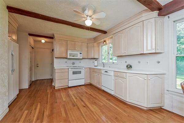 1243-1245 Edgell Road Framingham, MA 01701 - Photo 7 of 28 Gallery Image 7