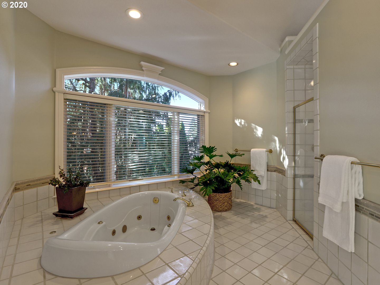 11360 Northwest Ridge Road Portland, OR 97229 - Photo 17 of 31 Gallery Image 17