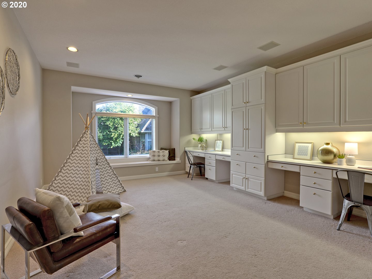 11360 Northwest Ridge Road Portland, OR 97229 - Photo 18 of 31 Gallery Image 18