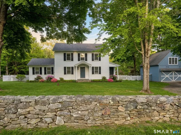 $1,395,000 | 9 Hut Hill Road, Bridgewater, CT 06752