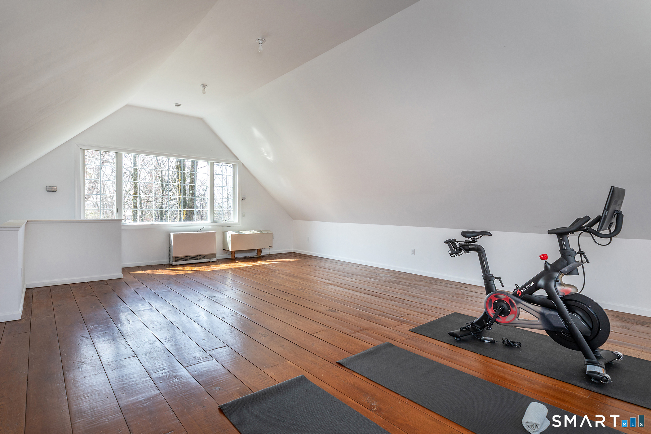 9 Hut Hill Road Bridgewater, CT 06752 - Photo 25 of 37