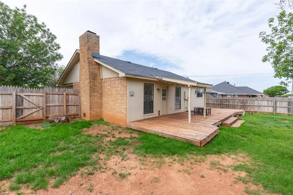 $2,295 | 3902 Karen Drive, Abilene, TX 79606