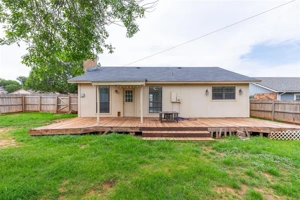 $2,295 | 3902 Karen Drive, Abilene, TX 79606
