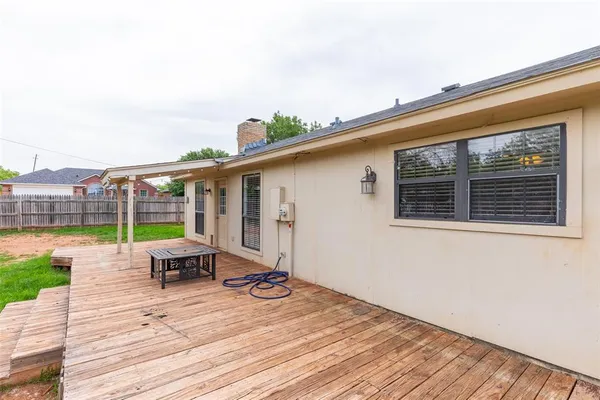 $2,295 | 3902 Karen Drive, Abilene, TX 79606