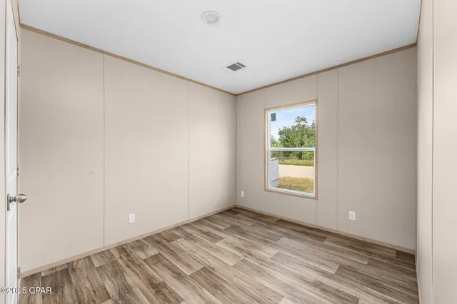 $185,097 | 6420 Oakenshaw Drive, Youngstown, FL 32466