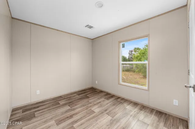 $185,097 | 6420 Oakenshaw Drive, Youngstown, FL 32466