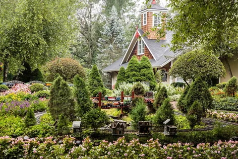 $2,250,000 | Undisclosed Address, North Barrington, IL 60010