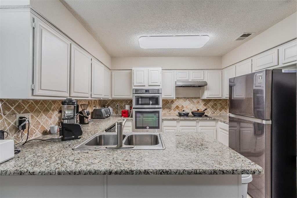 3912 St Christopher Lane Dallas, TX 75287 - Photo 6 of 12