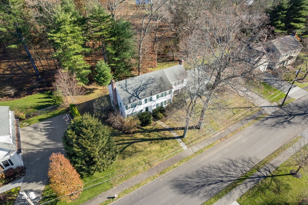 20 Arden Road Wellesley, MA 02482 - Photo 6 of 12