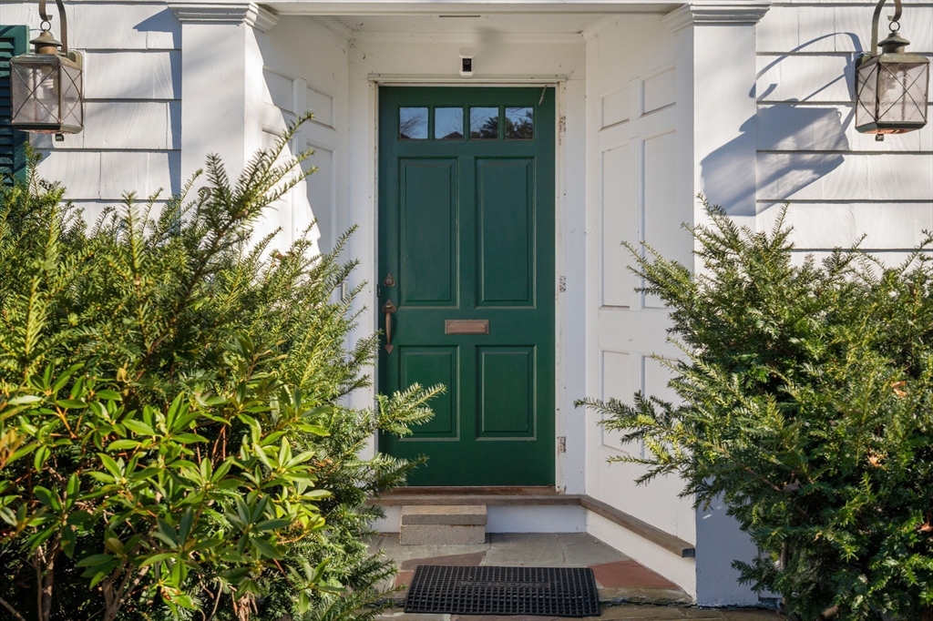 20 Arden Road Wellesley, MA 02482 - Photo 7 of 12