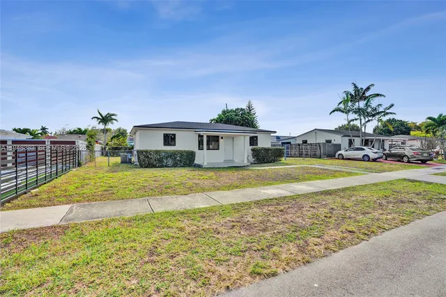 $658,000 | 10100 Southwest 38th Terrace, Miami, FL 33165