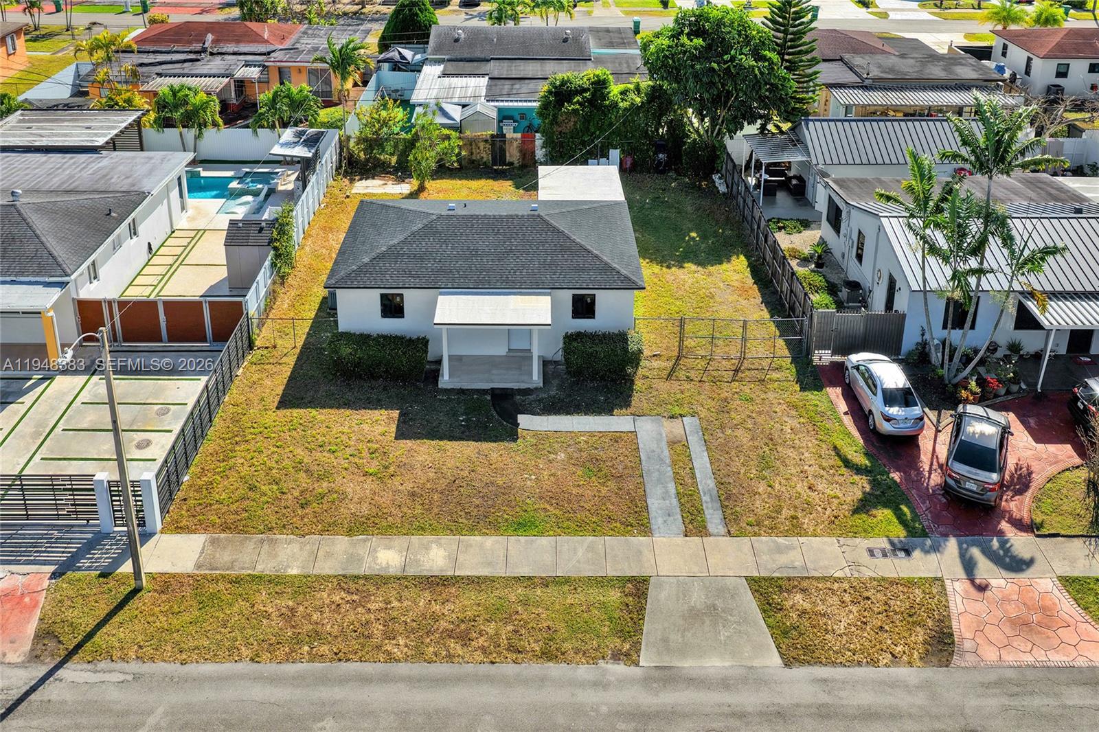 10100 Southwest 38th Terrace Miami, FL 33165 - Photo 37 of 56