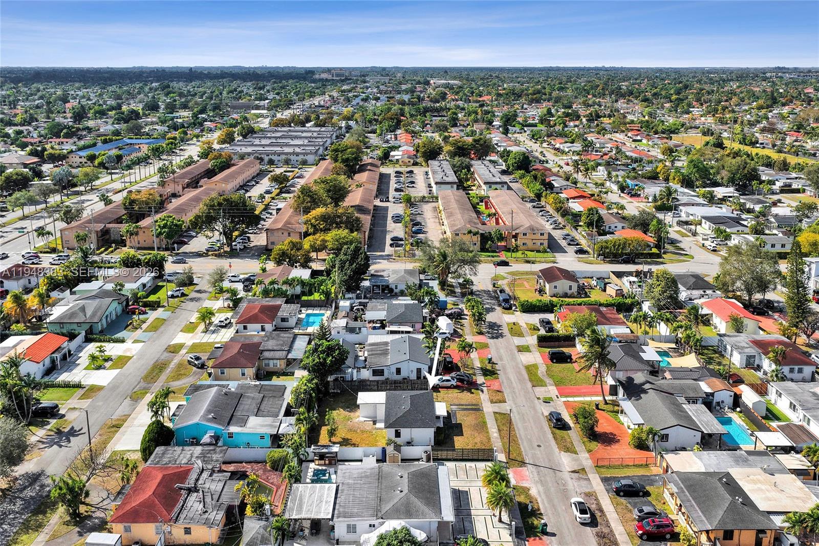 10100 Southwest 38th Terrace Miami, FL 33165 - Photo 52 of 56