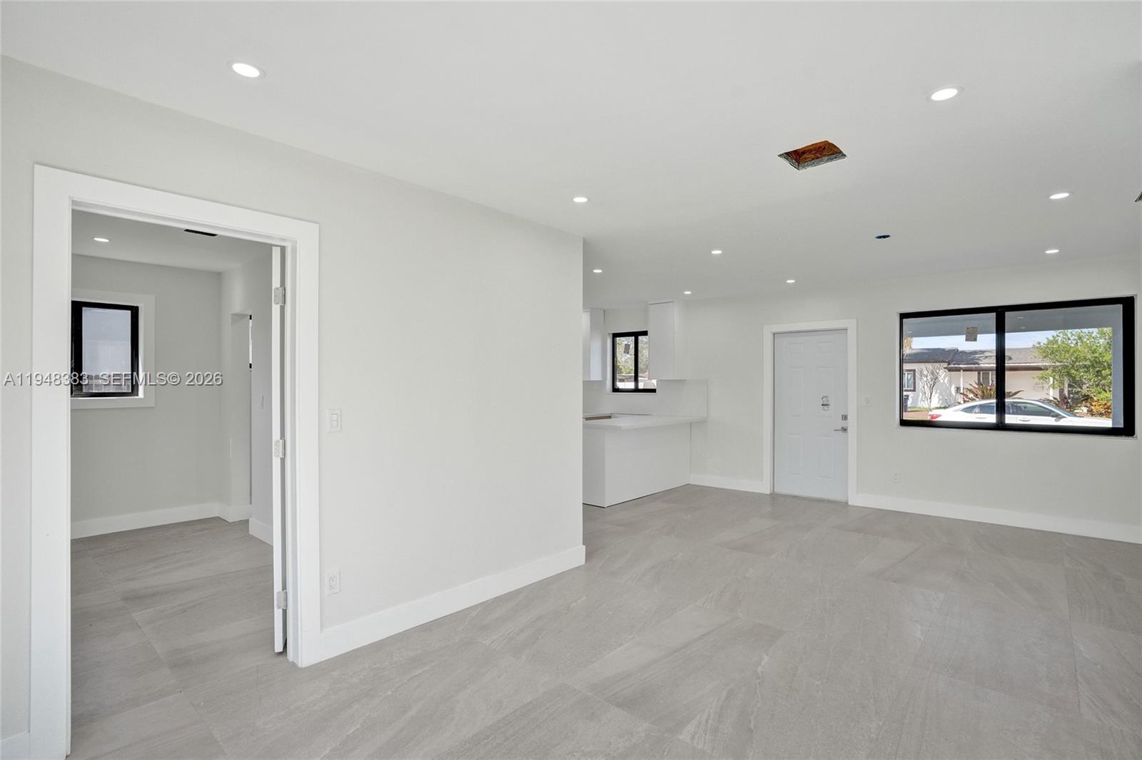 10100 Southwest 38th Terrace Miami, FL 33165 - Photo 10 of 56