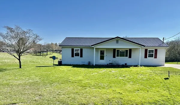 $375,000 | 2905 1/2 Greenbo Boulevard, Flatwoods, KY 41139