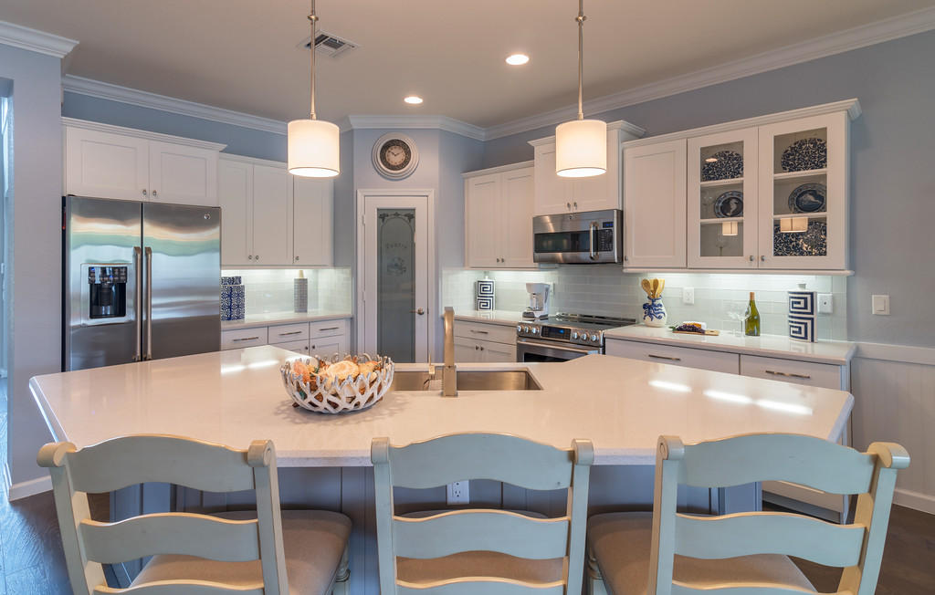 7042 Limestone Cay Road Jupiter, FL 33458 - Photo 8 of 12 kitchen