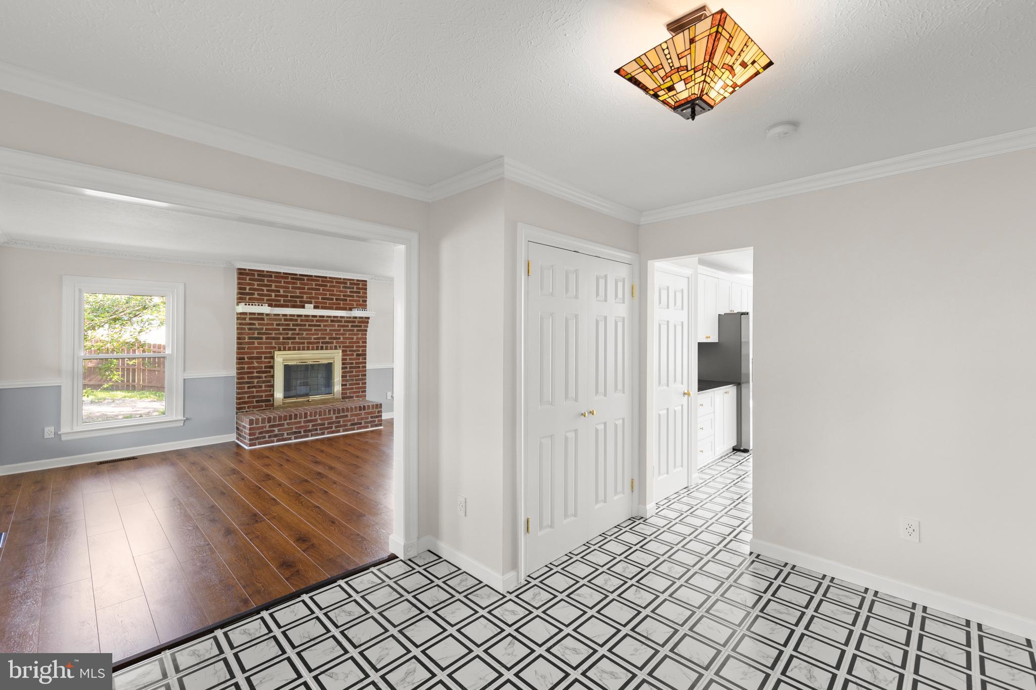 405 Spring Hollow Road Woodstock, VA 22664 - Photo 44 of 98 foyer view living room