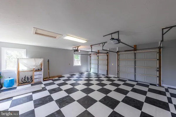 $749,900 | 405 Spring Hollow Road, Woodstock, VA 22664