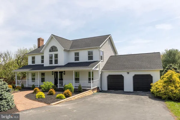 $749,900 | 405 Spring Hollow Road, Woodstock, VA 22664