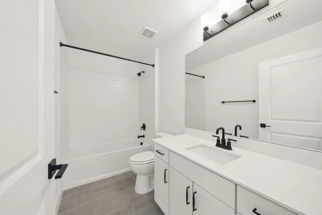 $549,995 | 171 Southeast Birch Terrace, Unit 740, Stuart, FL 34997