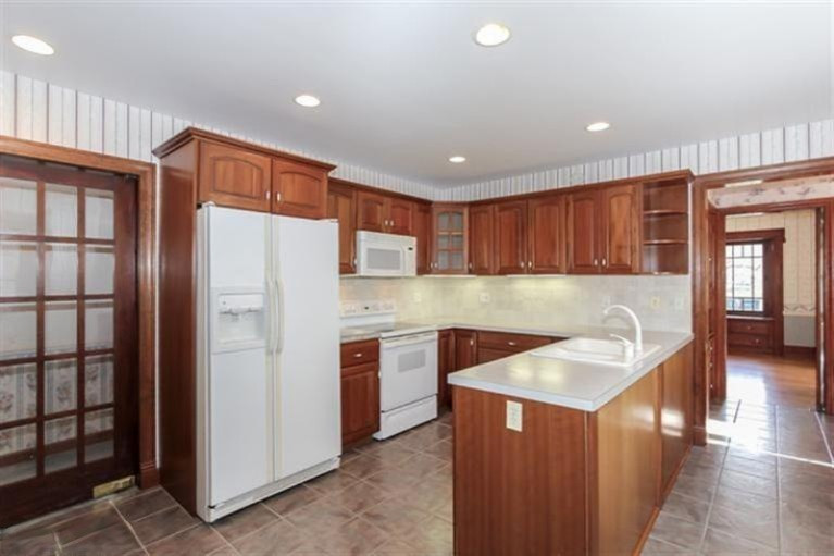 724 Riverside Lowell, MI 49331 - Photo 5 of 24 Additional Photo