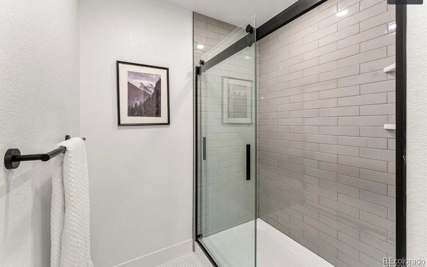 3919 Cook Street Denver, CO 80205 - Photo 25 of 40