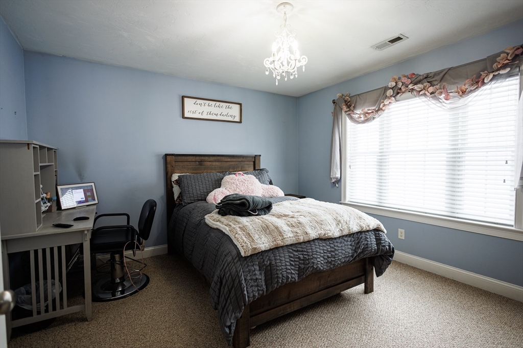 81 Rebecca Road Northbridge, MA 01588 - Photo 13 of 35