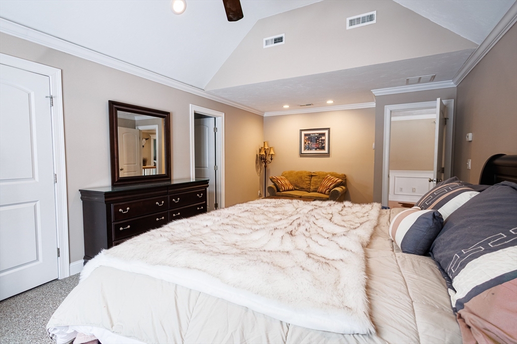 81 Rebecca Road Northbridge, MA 01588 - Photo 24 of 35