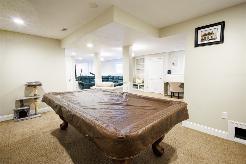 81 Rebecca Road Northbridge, MA 01588 - Photo 29 of 35