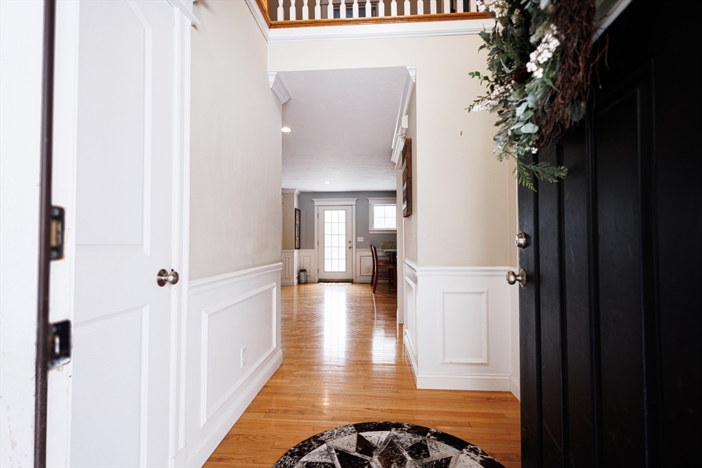 81 Rebecca Road Northbridge, MA 01588 - Photo 9 of 35