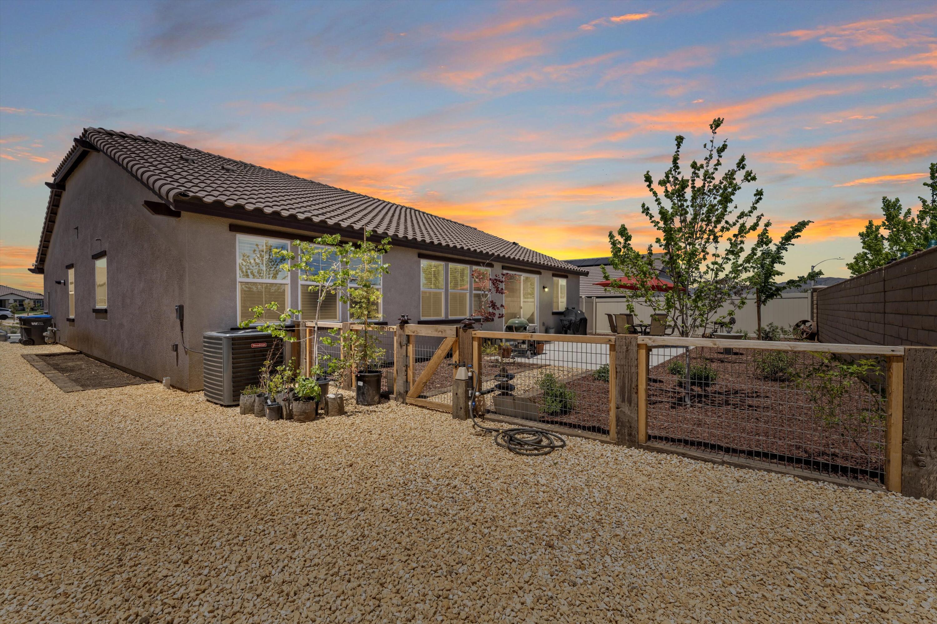1344 Bodega Drive Tehachapi, CA 93561 - Photo 2 of 34 a view of a bike garage