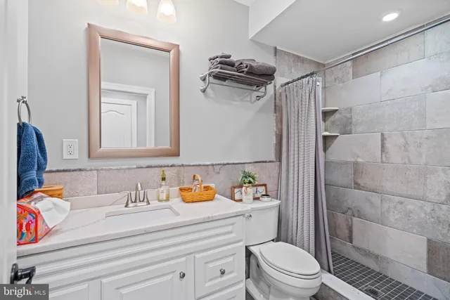 $1,050,000 | 15508 Finchingfield Way, Upper Marlboro, MD 20774