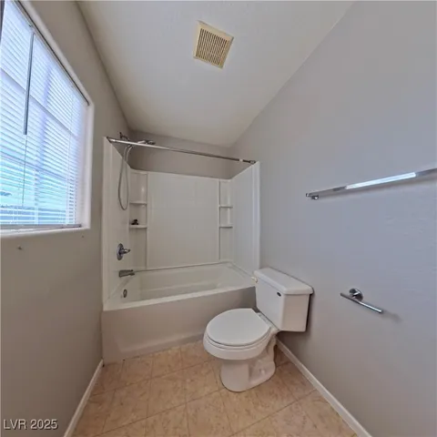 $1,795 | 548 Haunts Walk Avenue, Las Vegas, NV 89178