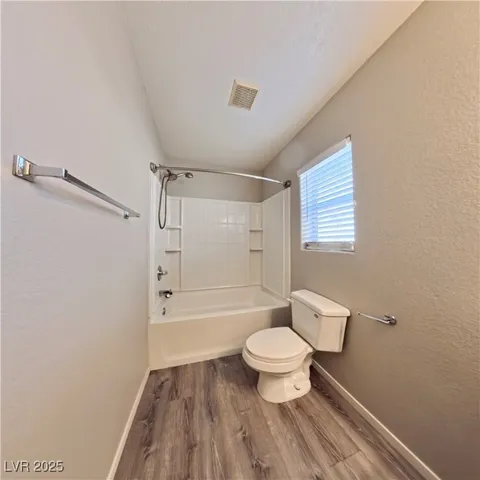 $1,795 | 548 Haunts Walk Avenue, Las Vegas, NV 89178