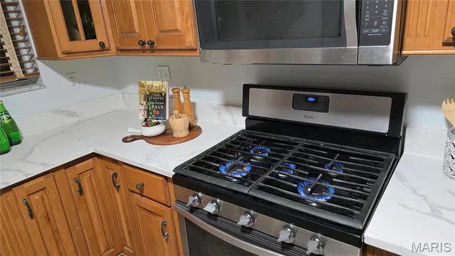 $459,000 | 9738 Crestwick Drive, Sunset Hills, MO 63128