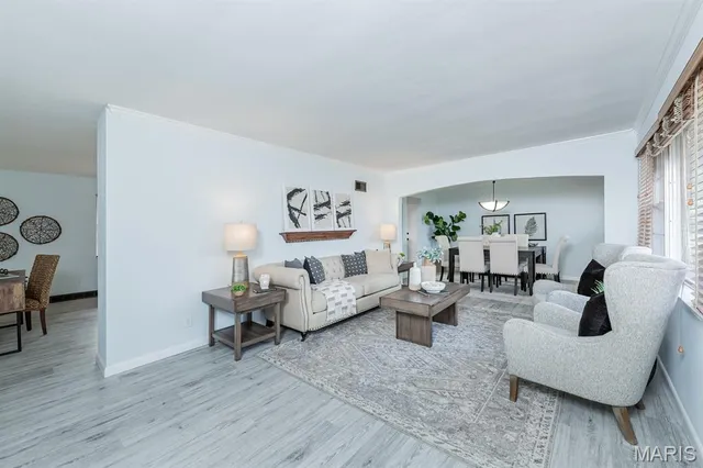 $459,000 | 9738 Crestwick Drive, Sunset Hills, MO 63128