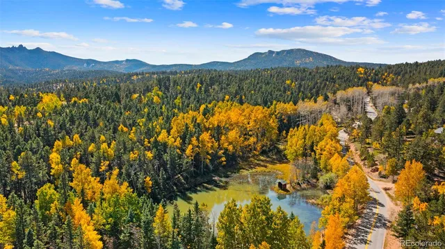 a view of a lake with houses