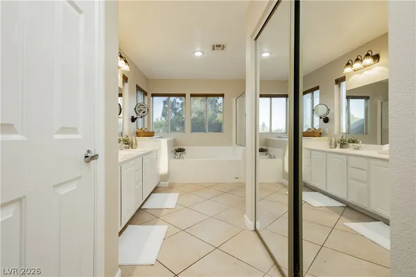 $725,000 | 980 Upper Meadows Place, Henderson, NV 89052