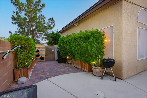 $725,000 | 980 Upper Meadows Place, Henderson, NV 89052
