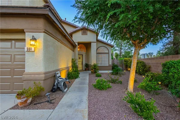 $725,000 | 980 Upper Meadows Place, Henderson, NV 89052