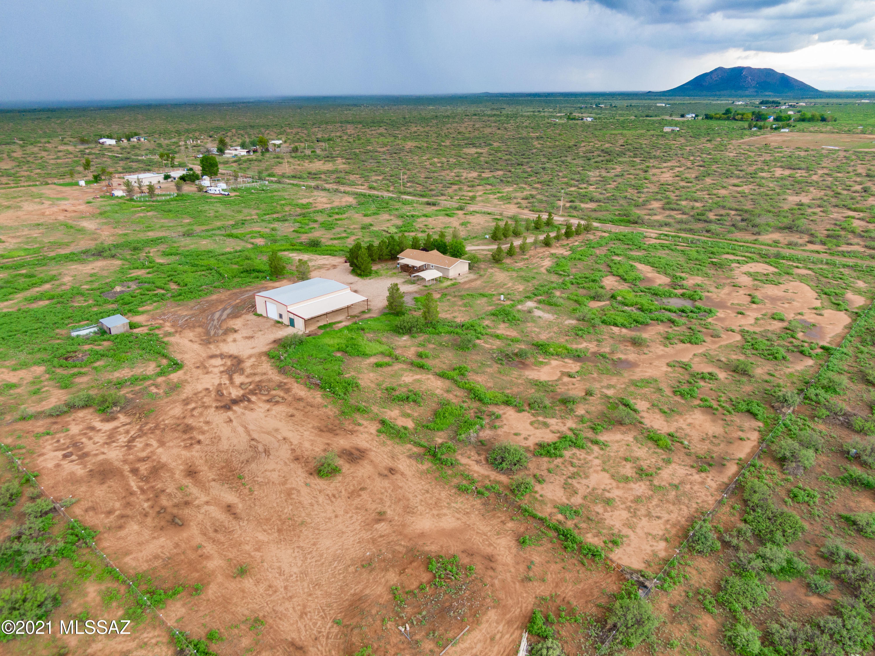 3675 Mule Deer Road Pearce, AZ 85625 - Photo 5 of 38