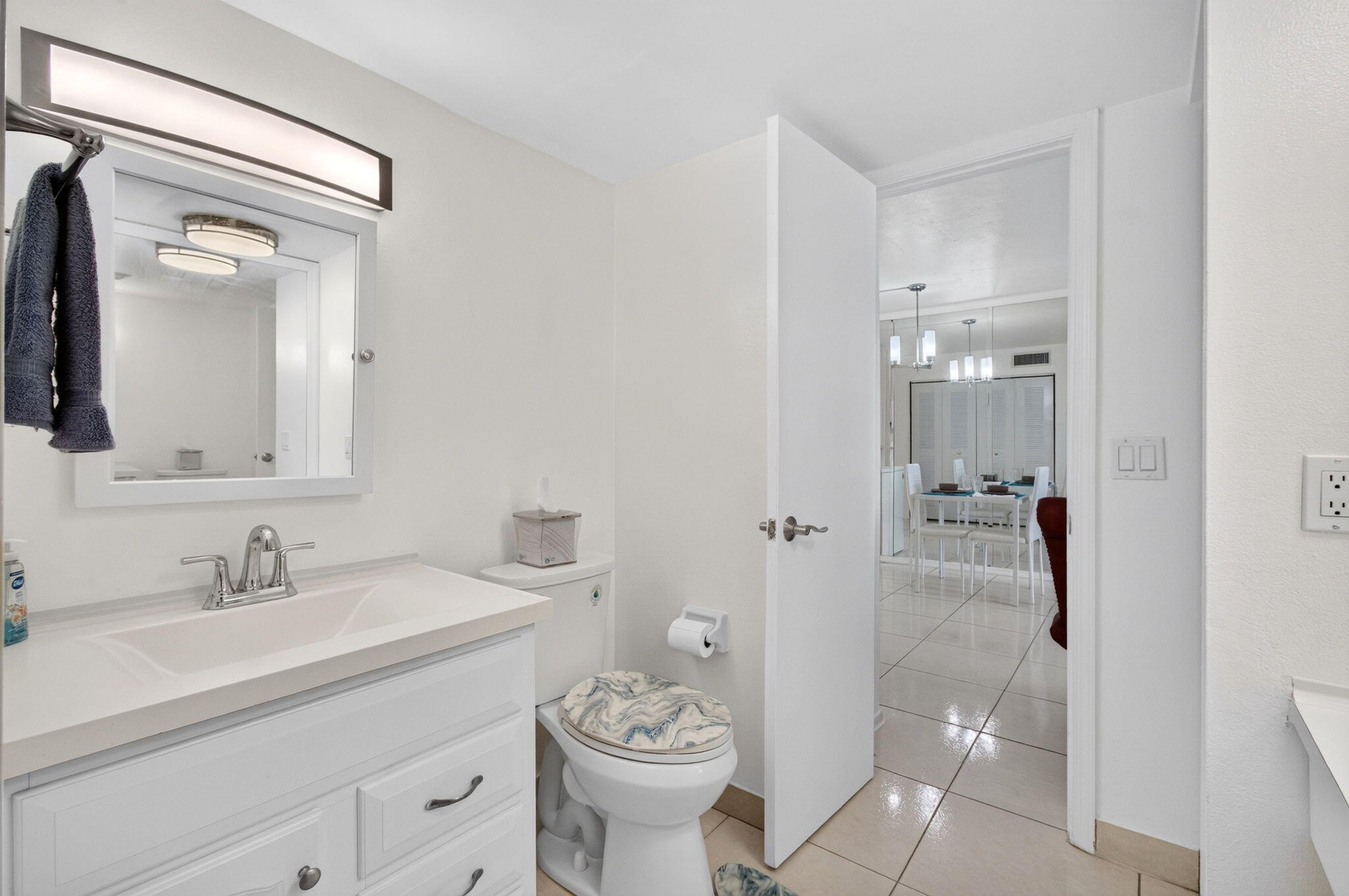 550 Southwest 2nd Avenue, Unit 125 Boca Raton, FL 33432 - Photo 36 of 51 Bathroom Vanity