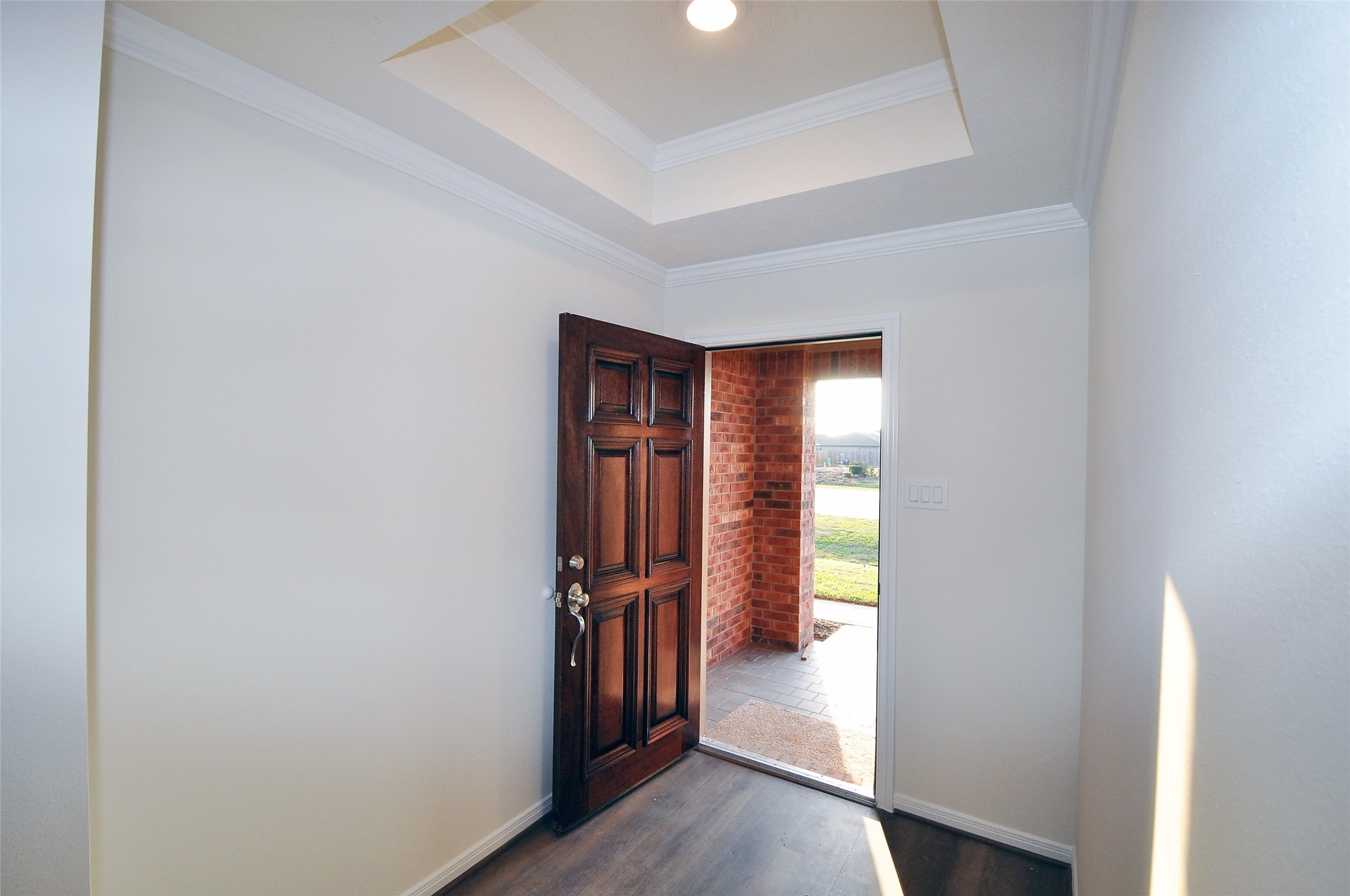 3701 Pedregal Road League City, TX 77573 - Photo 8 of 48 a view of a hallway with wooden floor and closet