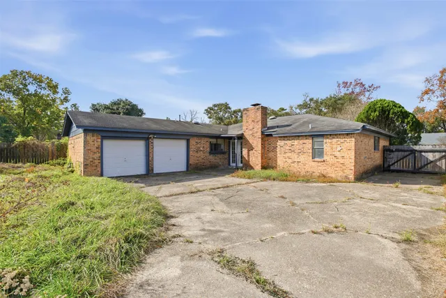 $1,950 | 3918 Wintergreen Drive, Humble, TX 77396