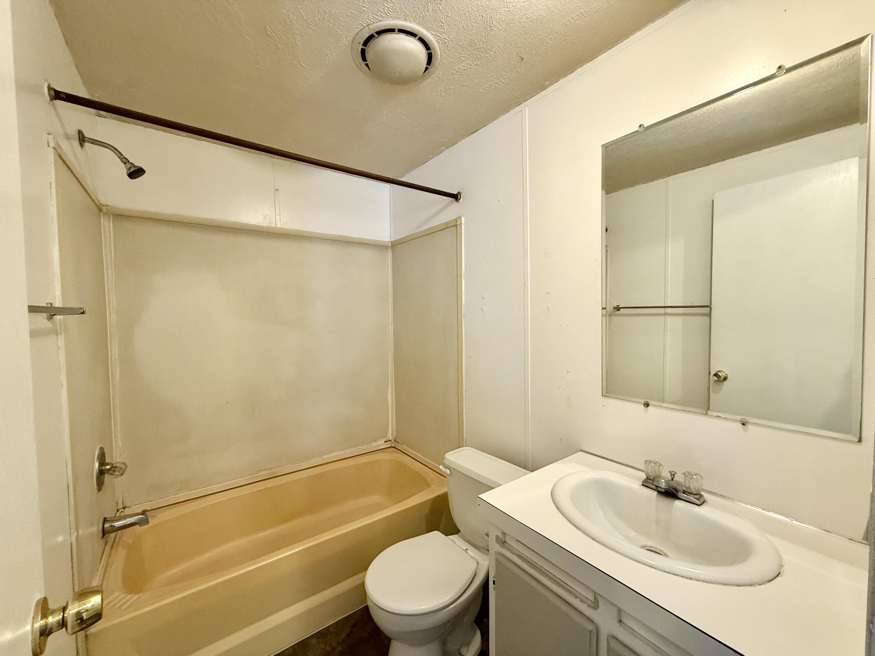 425 West Front Street, Unit 7 Merrill, OR 97633 - Photo 16 of 20 IMG_9998