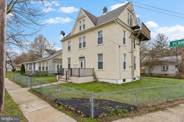 $1,550 | 638 Pennsylvania Avenue, Unit 2, Delanco, NJ 08075