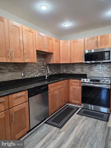 $2,300 | 412 3rd Street, Newark, DE 19711